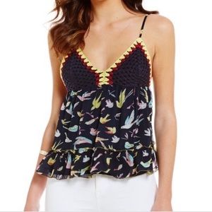 🧚🏽‍♀️NWT Chelsea & Violet Birds & Crochet Top